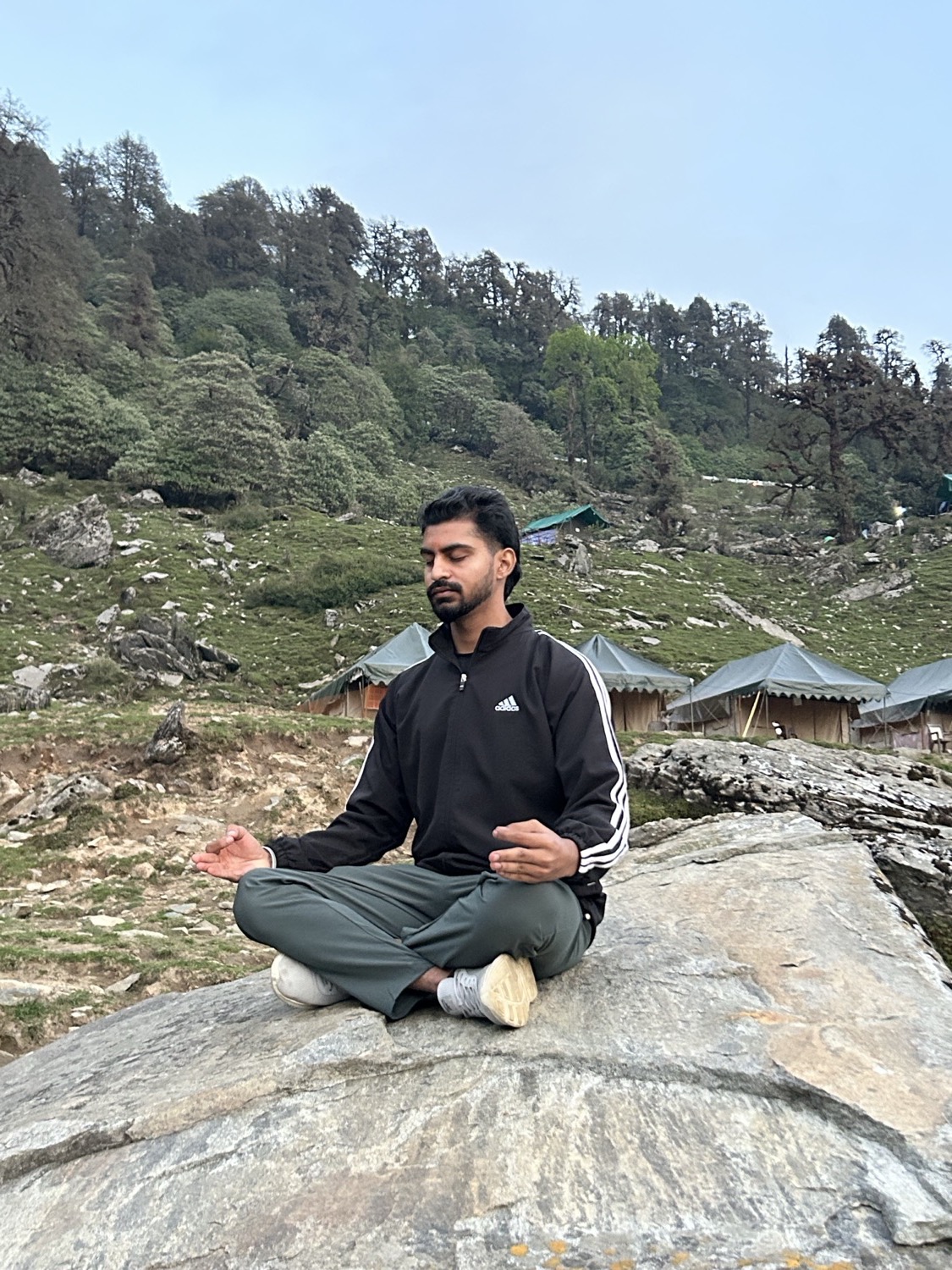 Utsavyogi.com meditating in lotus pose in the Himalayas